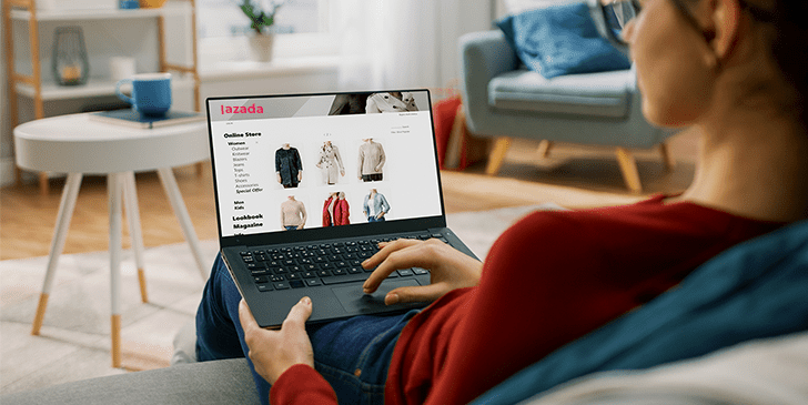 Partner with various online retail channels_